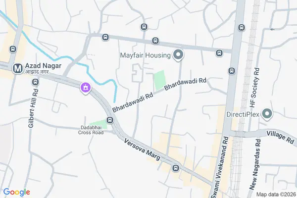 Driving route through Azad Nagar to the customer